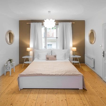 Abc Suites Praga Exterior foto