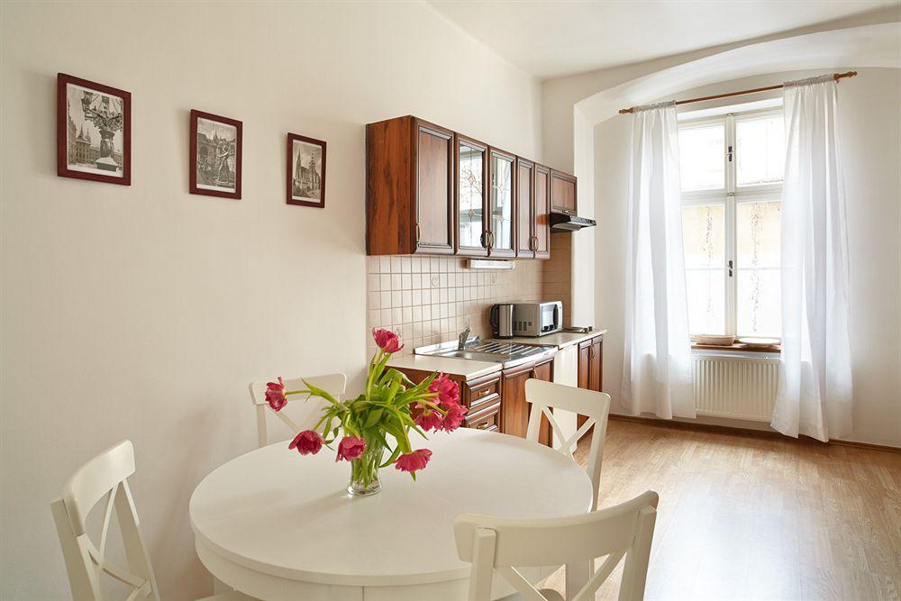 Abc Suites Praga Exterior foto